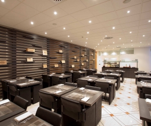 Hotel Ovest